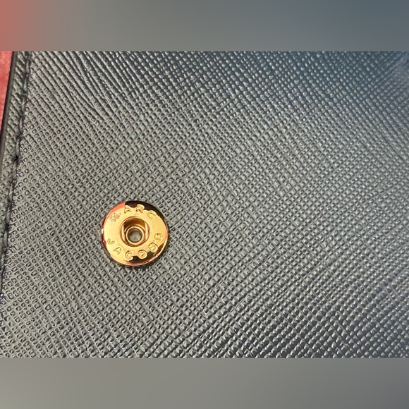 Red White & Blue sale!  MARC JACOBS wallet purse - Picture 9 of 11